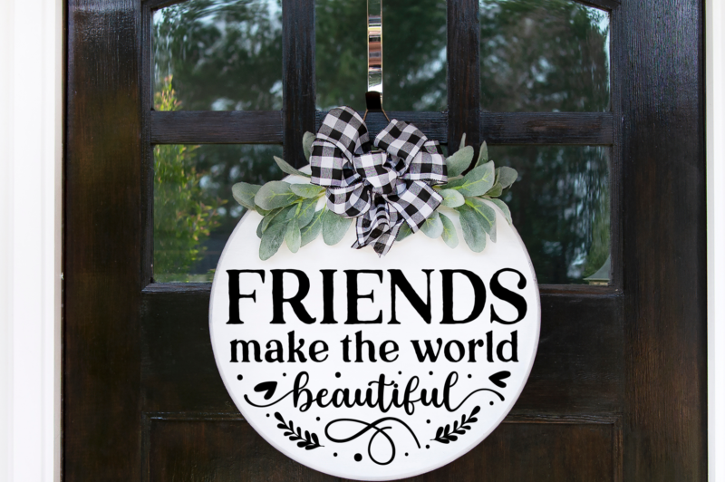 Farmhouse Friend Round Sign Bundle