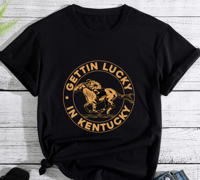 RD Funny Derby Vintage Getting Lucky In Kentucky Horse Racing T-Shirt