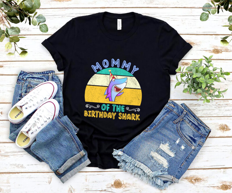 RD Mommy of the Shark Birthday Mom Matching Family T-Shirt