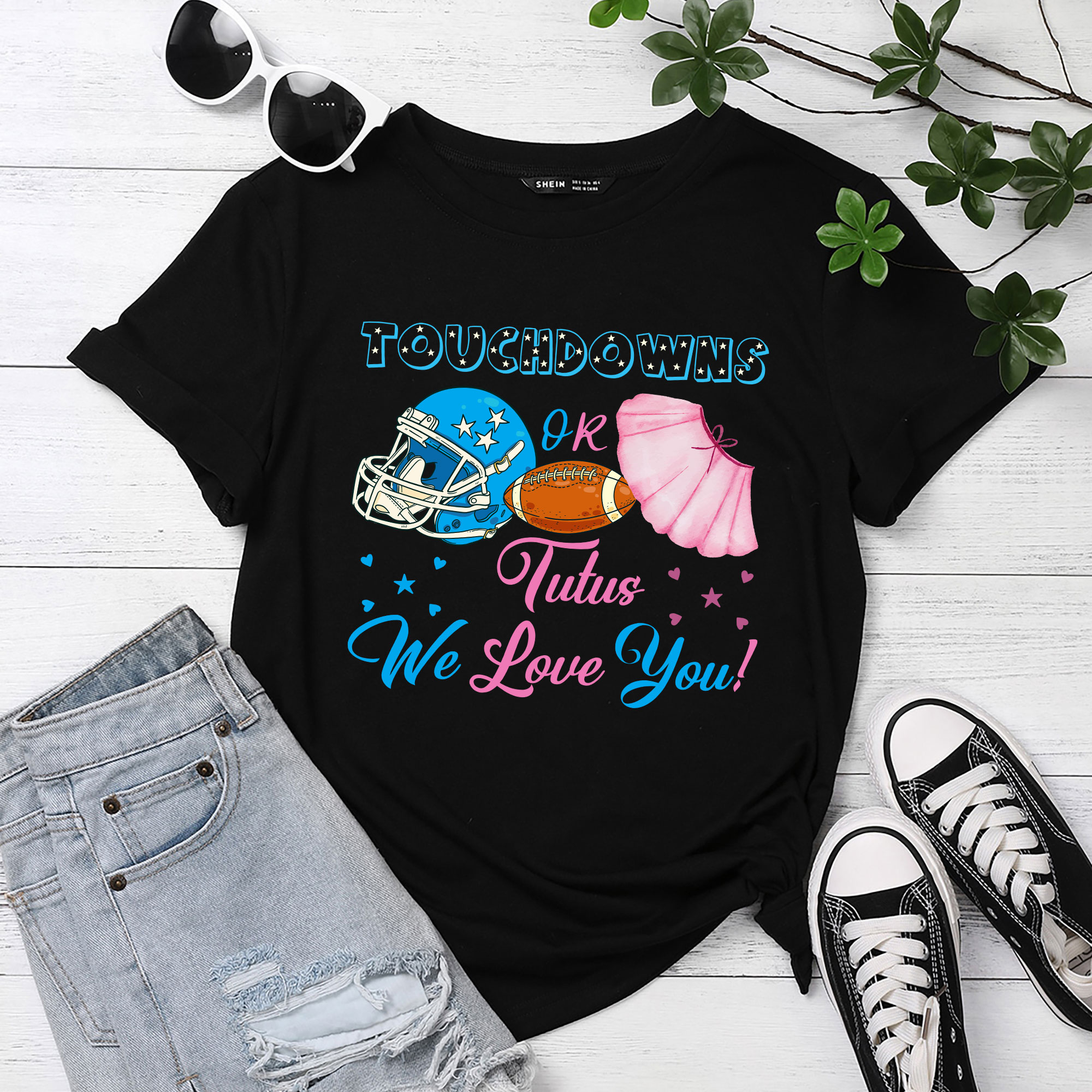 Cute Ethnic Touchdown Or Tutu Mommy Loves You T-Shirt Cute Ethnic Touchdown Or Tutu Mommy Loves You T-Shirt