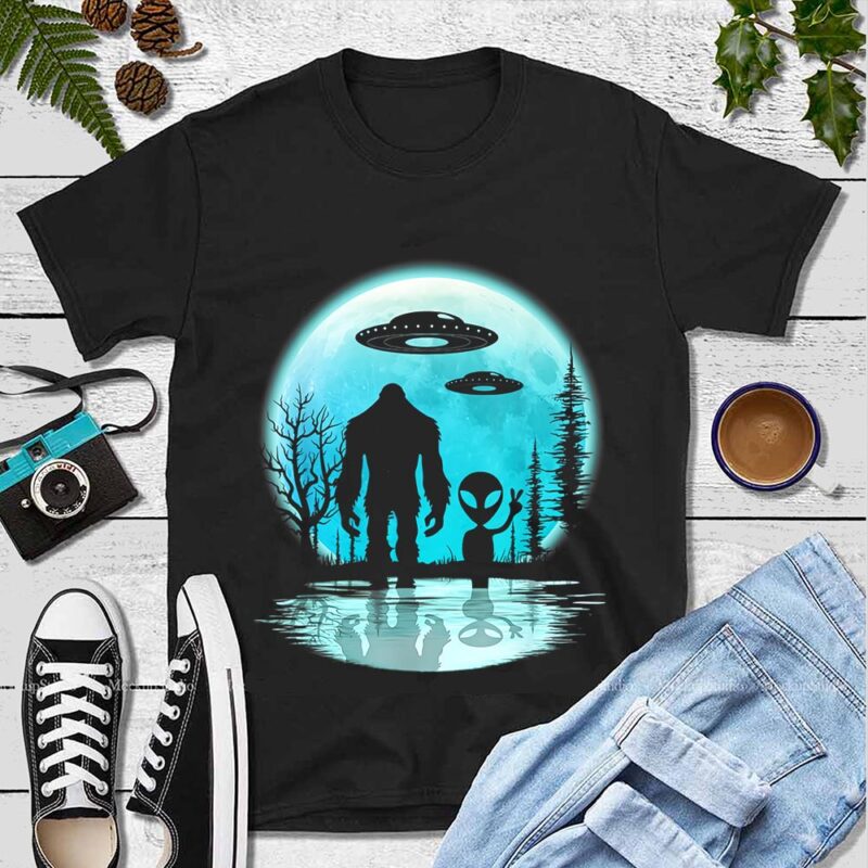 Bigfoot And Alien Under The Moon Png