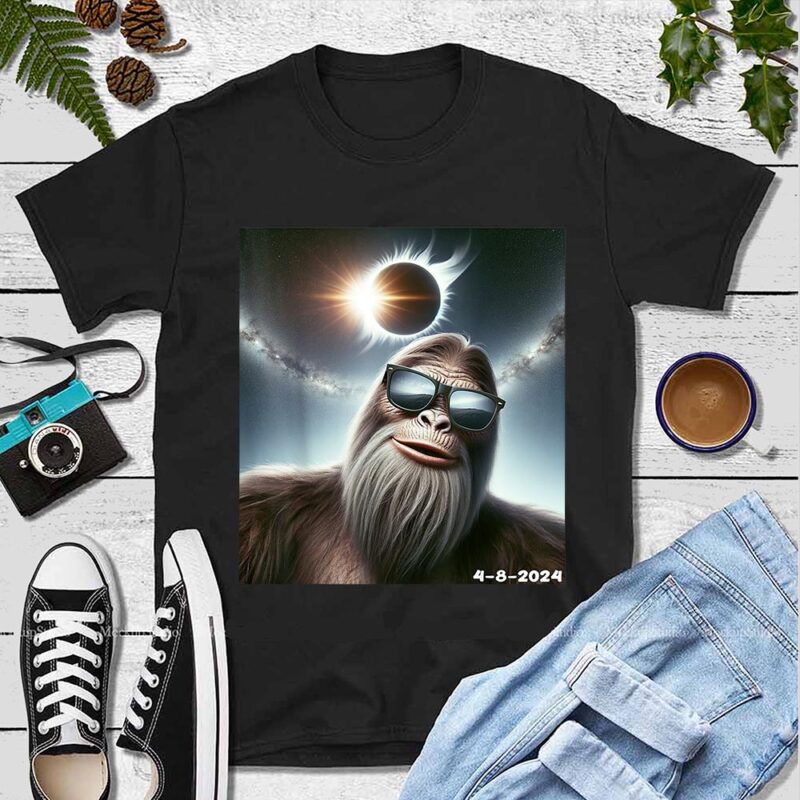 Bigfoot Taking A Selfie Solar 2024 Eclipse Wearing Glasses Png