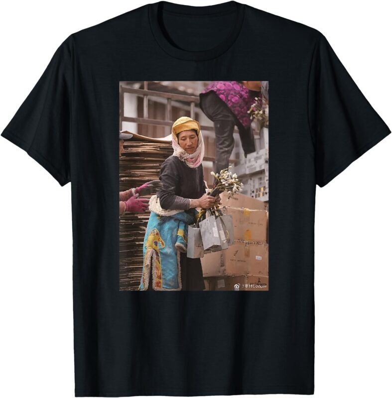 Mining Monet Steckzat’s T-Shirt