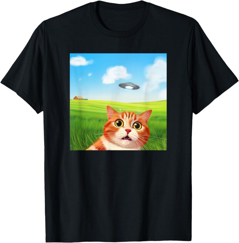 Funny Cat Selfie with UFO _ Kitty Alien Encounter T-Shirt