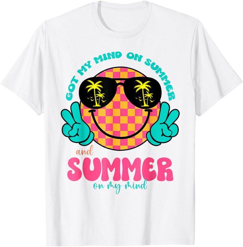 Groovy Happy Face Summer Vibes Got My Mind On Summer Teacher T-Shirt