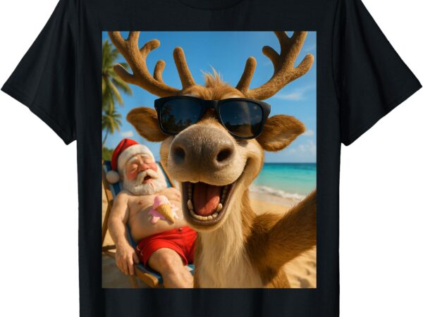 Funny reindeer beach selfie – christmas in july t-shirt