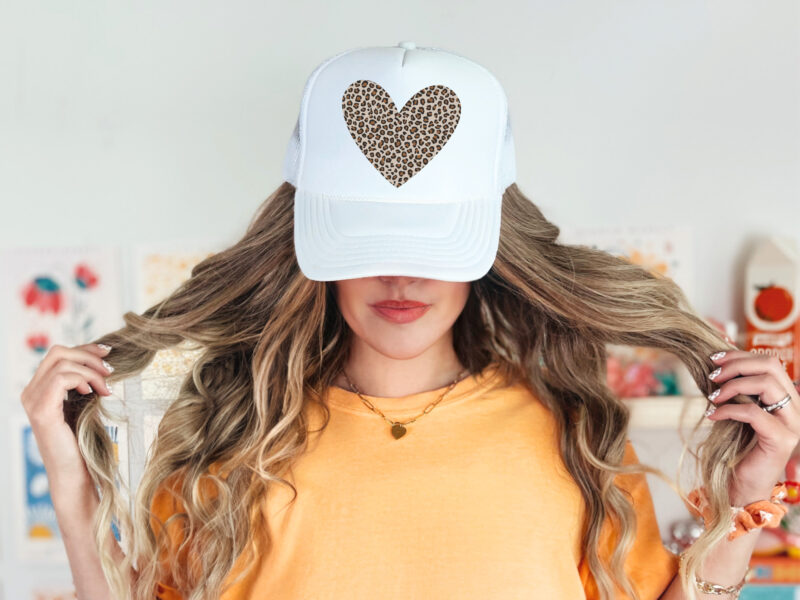 Leopard Heart Clipart Svg Png, Valentine Heart T-Shirt, Cute Valentine Day Shirt, Animal Print Shirt, Trendy Leopard Aesthetic Art